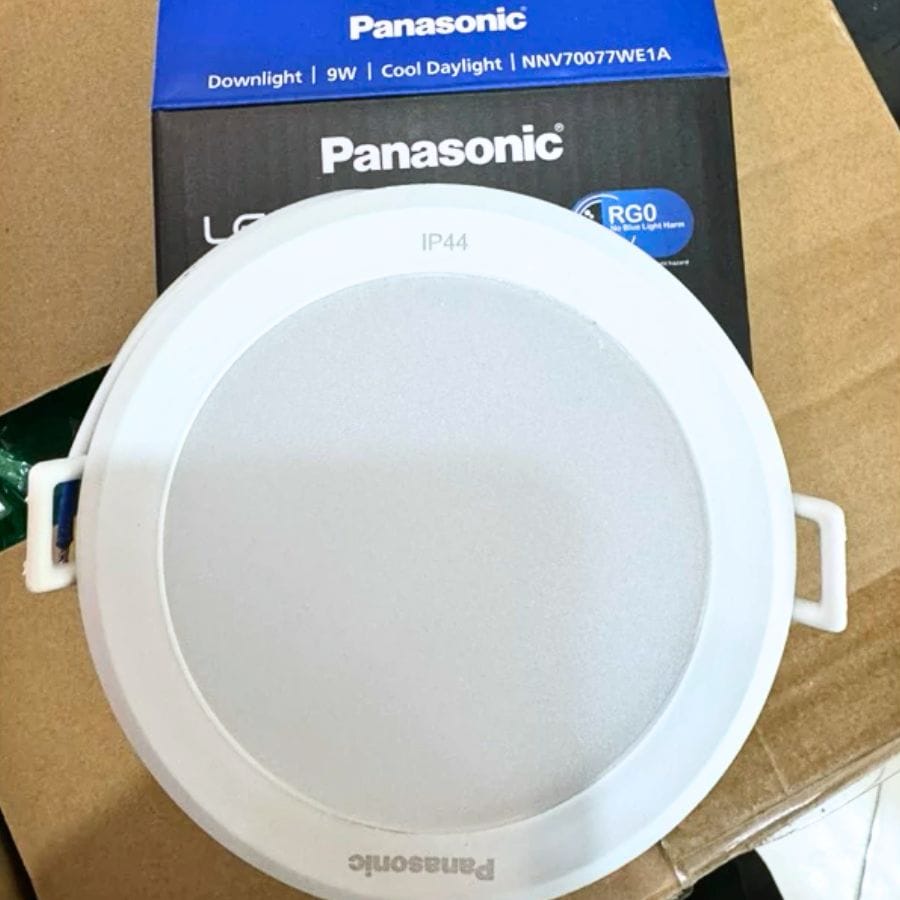 Bóng đèn LED âm trần Panasonic NNV70077WE1A Bóng đèn LED âm trần Panasonic NNV70077WE1A